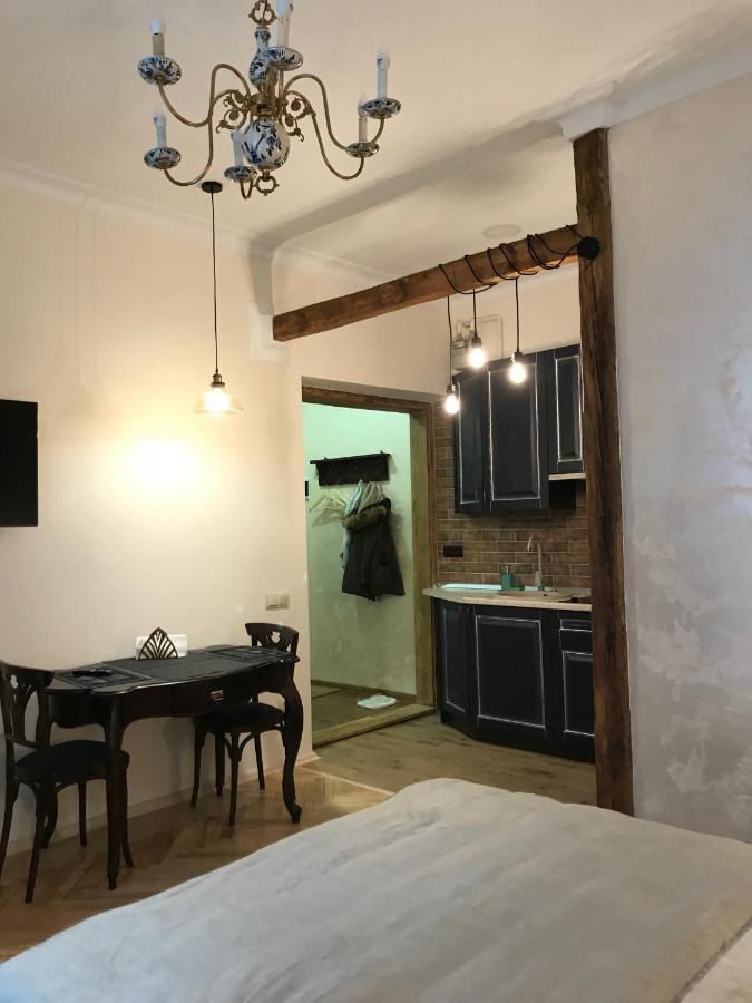 Apartament Tugan Baranovskogo ลวีฟ ภายนอก รูปภาพ